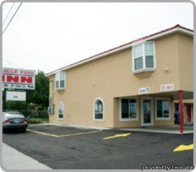 Eagle Pass Inn 외부 사진
