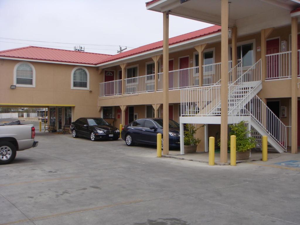 Eagle Pass Inn 외부 사진